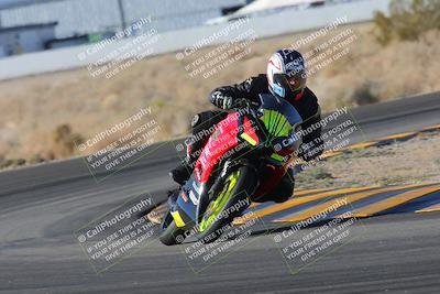 media/Dec-18-2022-SoCal Trackdays (Sun) [[8099a50955]]/Turn 4 (1pm)/